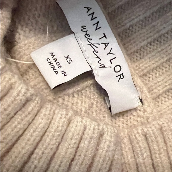NWT Ann Taylor "Weekend" Line - Sweater Dress Size XS Pale Sand Heath ❤️ - Picture 7 of 7